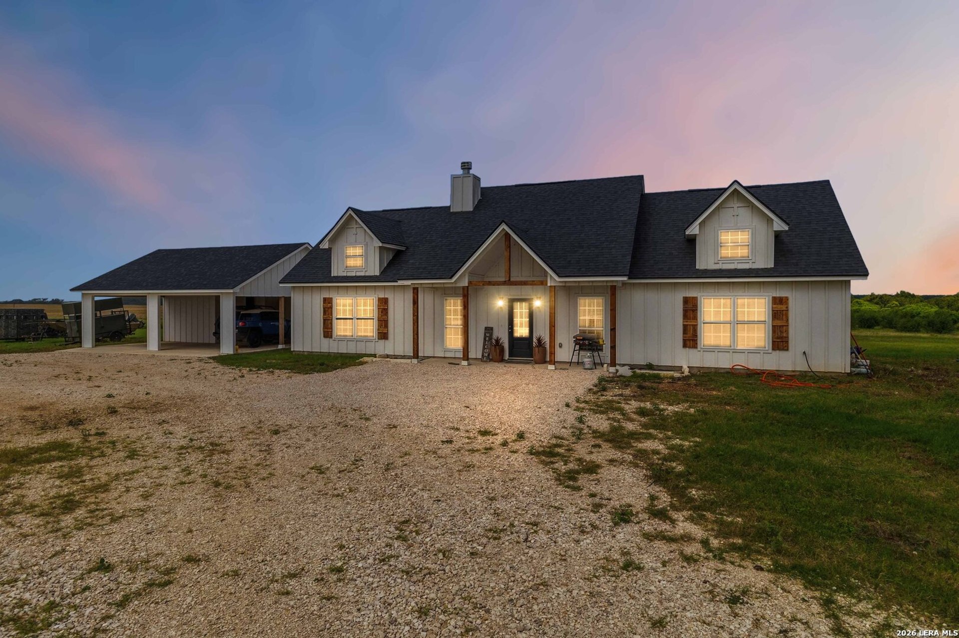 2194 S Ranch Rd 187, SABINAL, TX, 78881