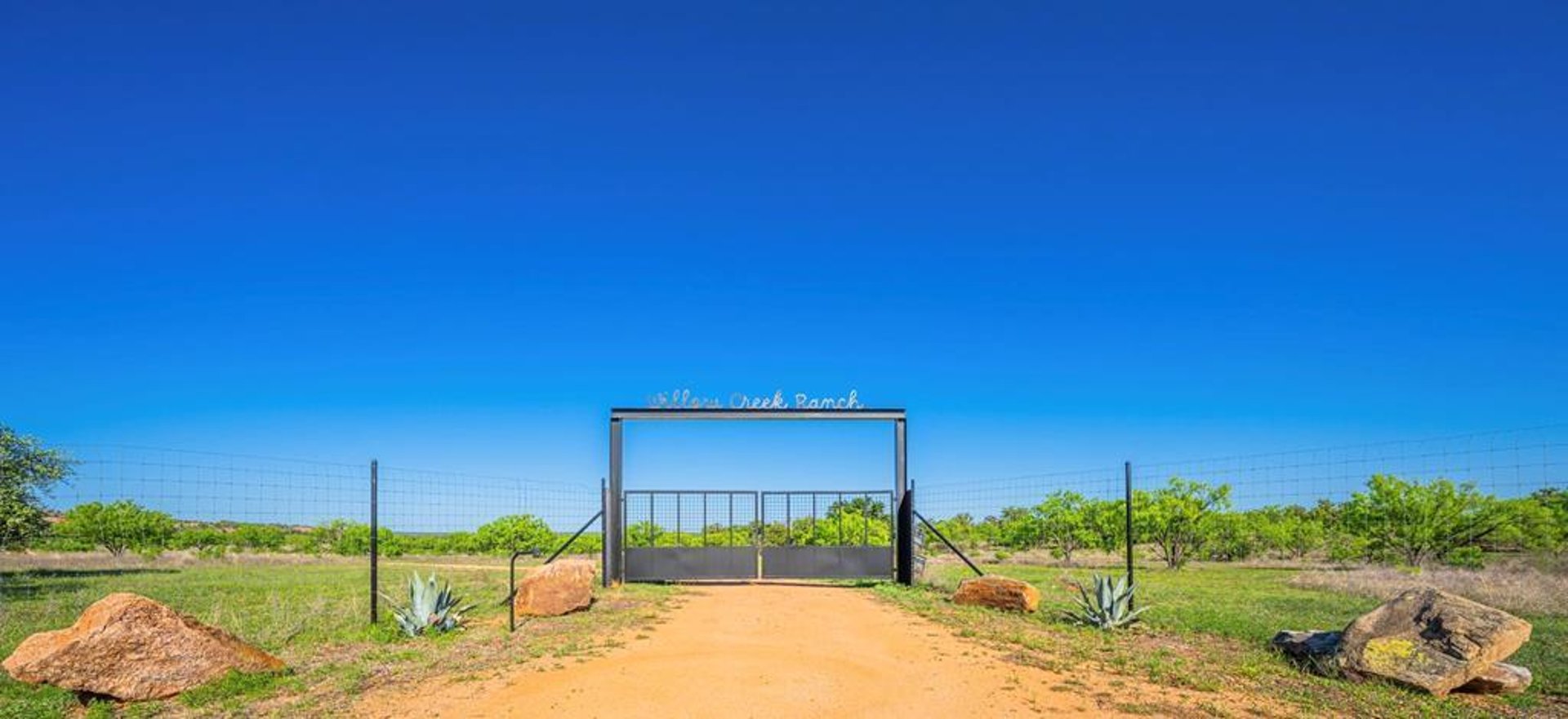 5230 County Rd 409, Valley Springs, TX, 76885