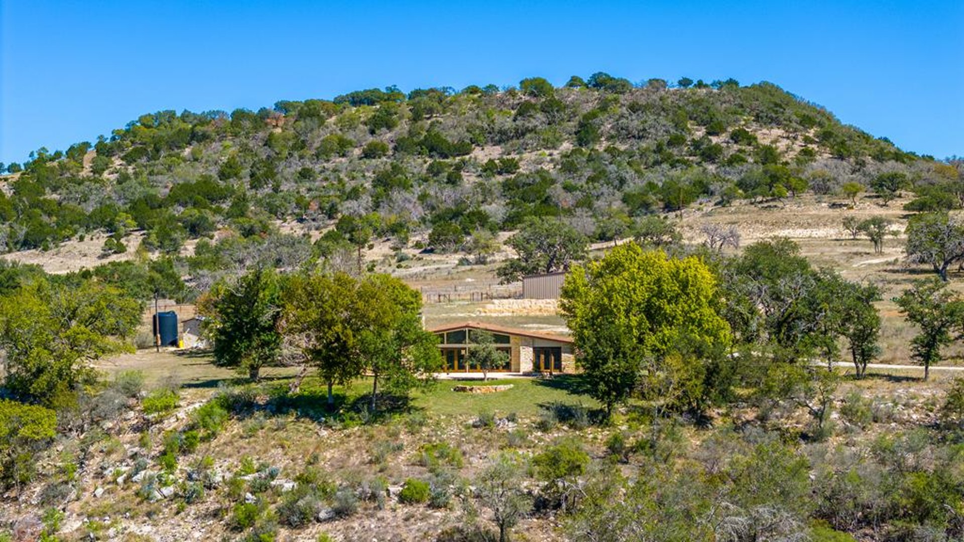 241 US Hwy 87