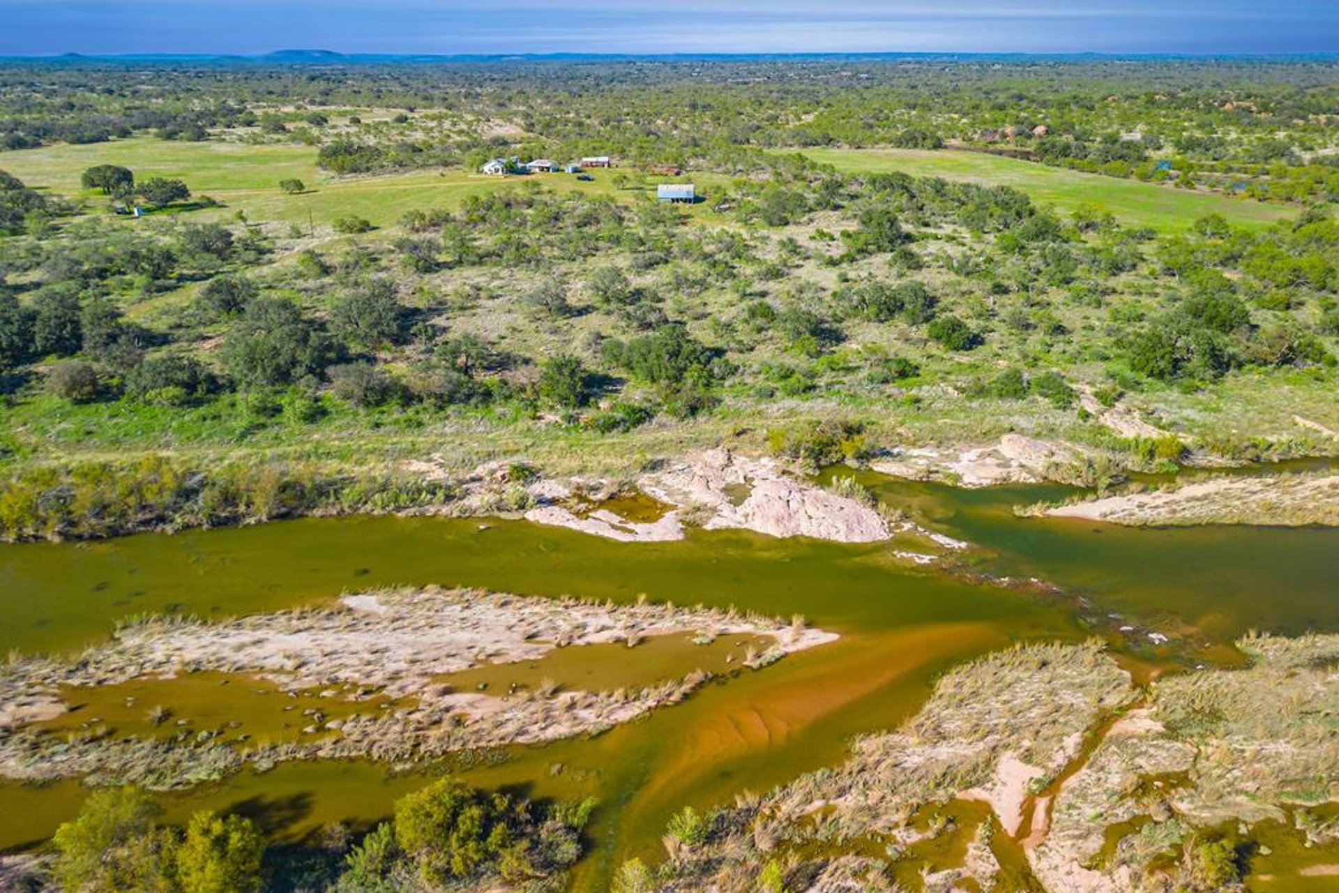 000 County Rd 102, Llano, TX, 78643