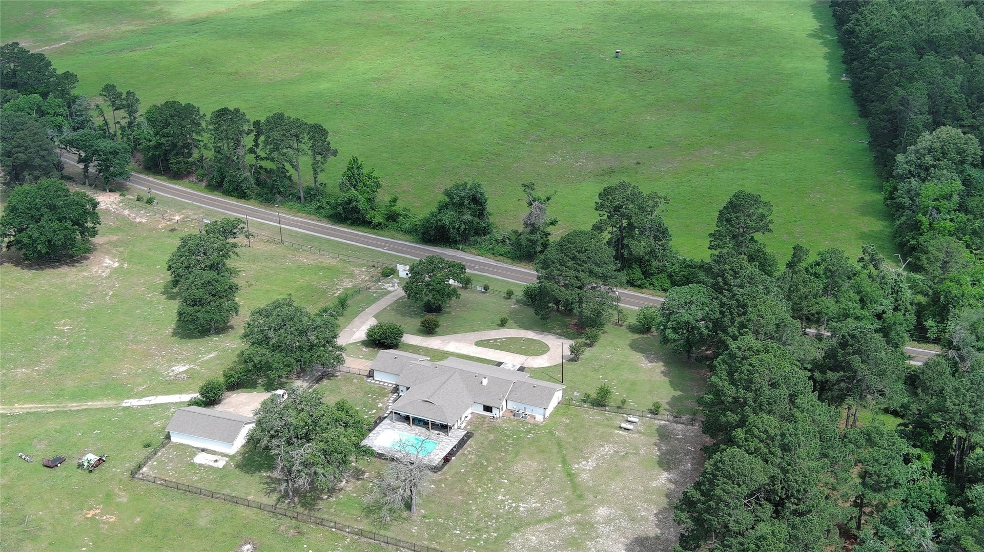 6099 Fm 227, Grapeland, TX, 75844