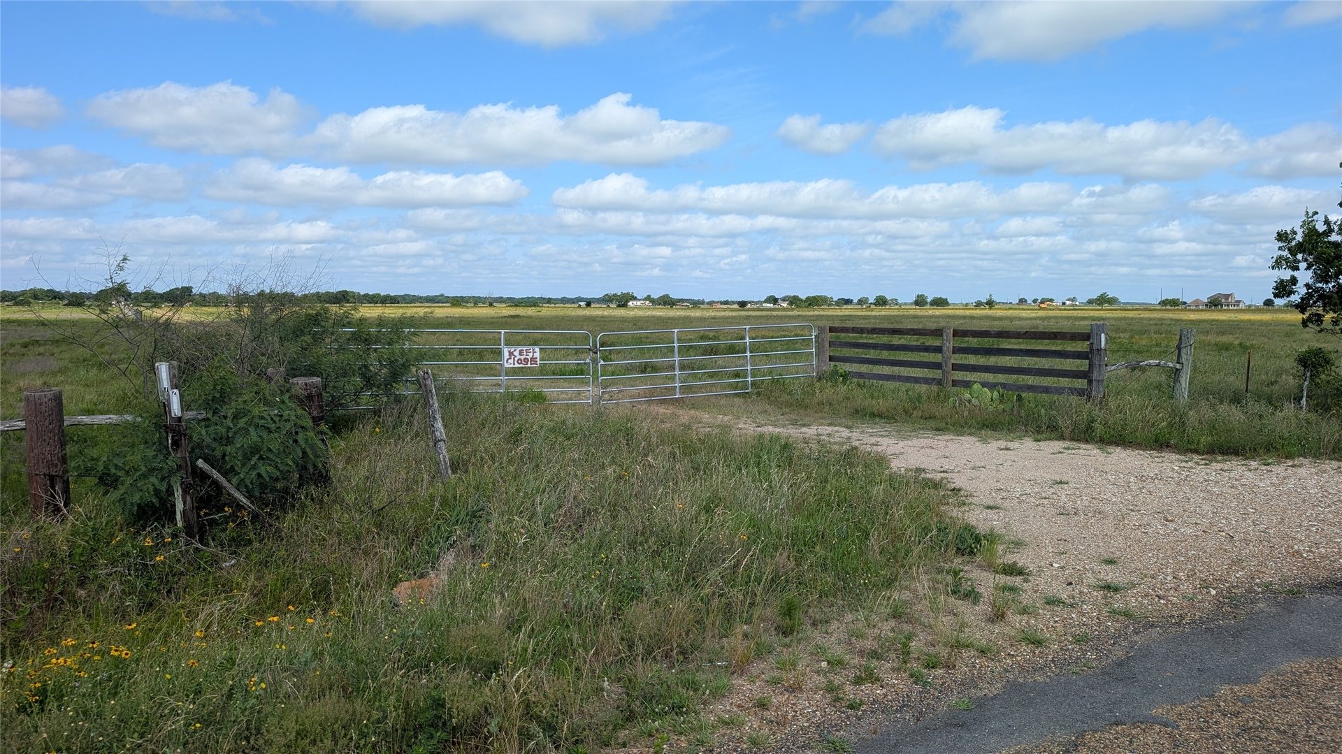 2619 County Road 289, East Bernard, TX, 77435