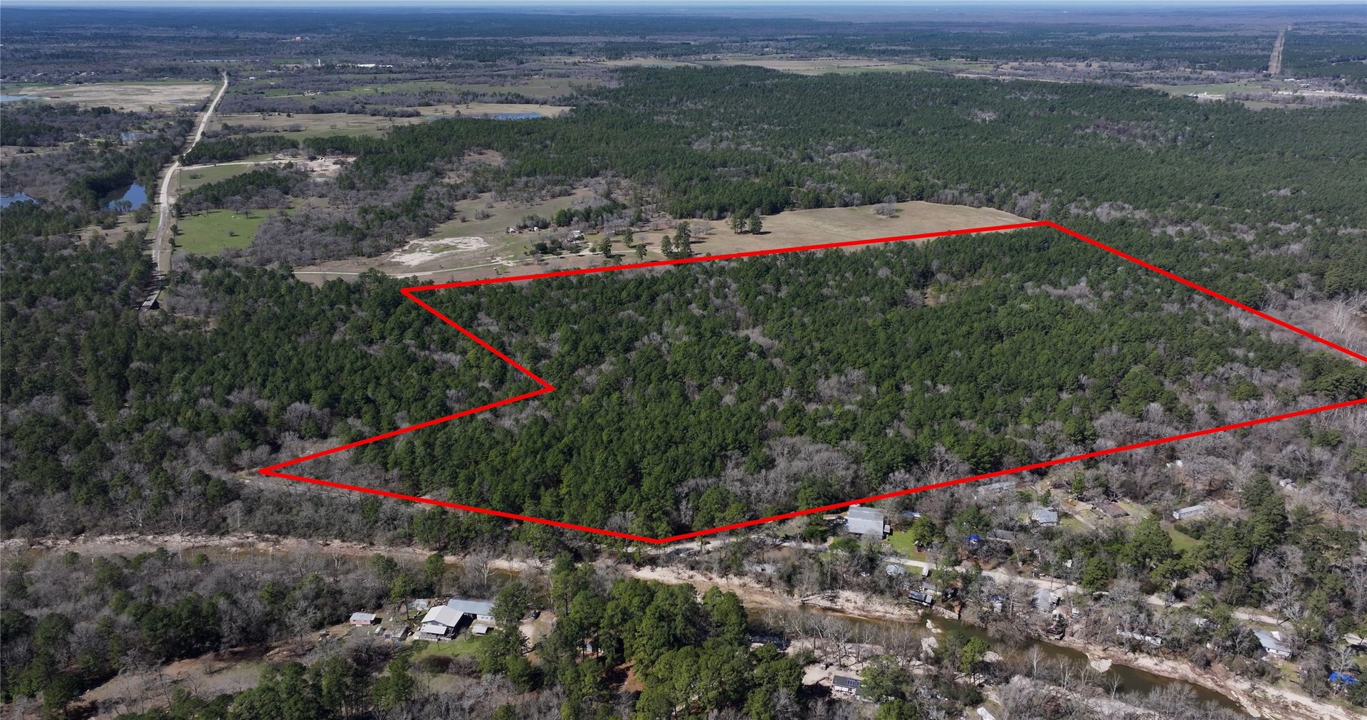 0000 Lake Falls, Huntsville, TX, 77320