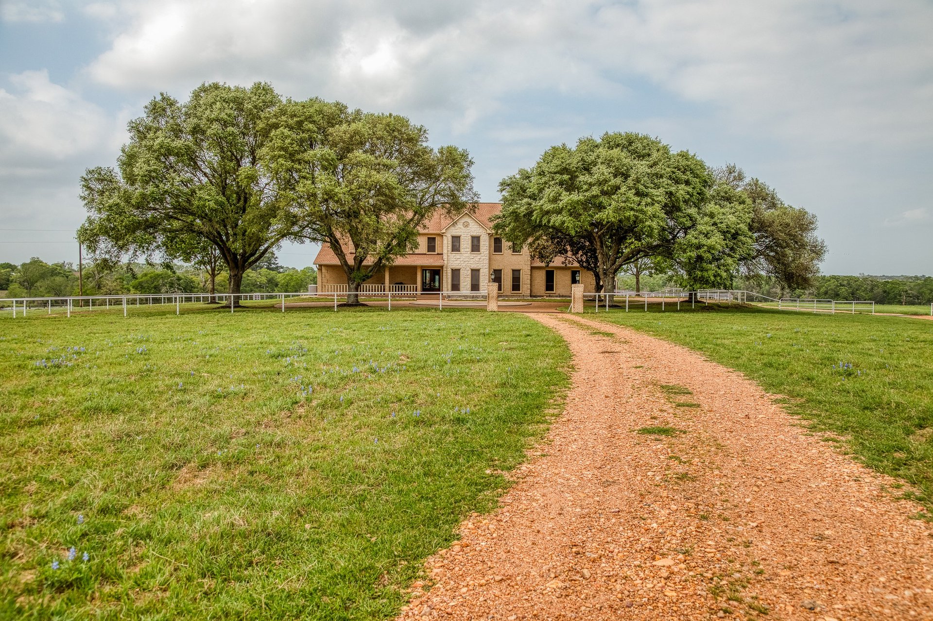 2204 Carter Rd, Bellville, TX, 77418