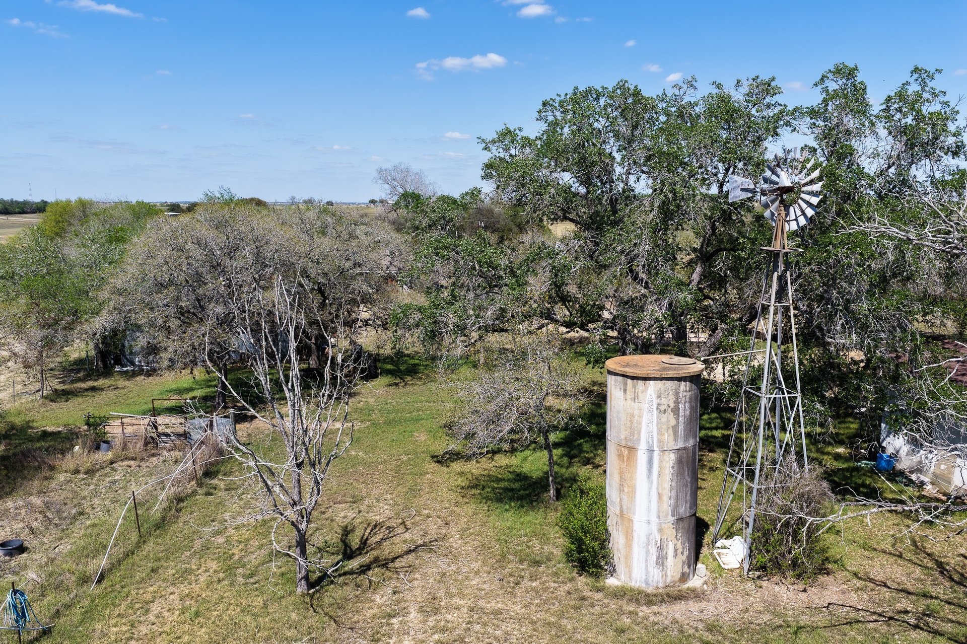 1037 County Road 340, Shiner, TX, 77984