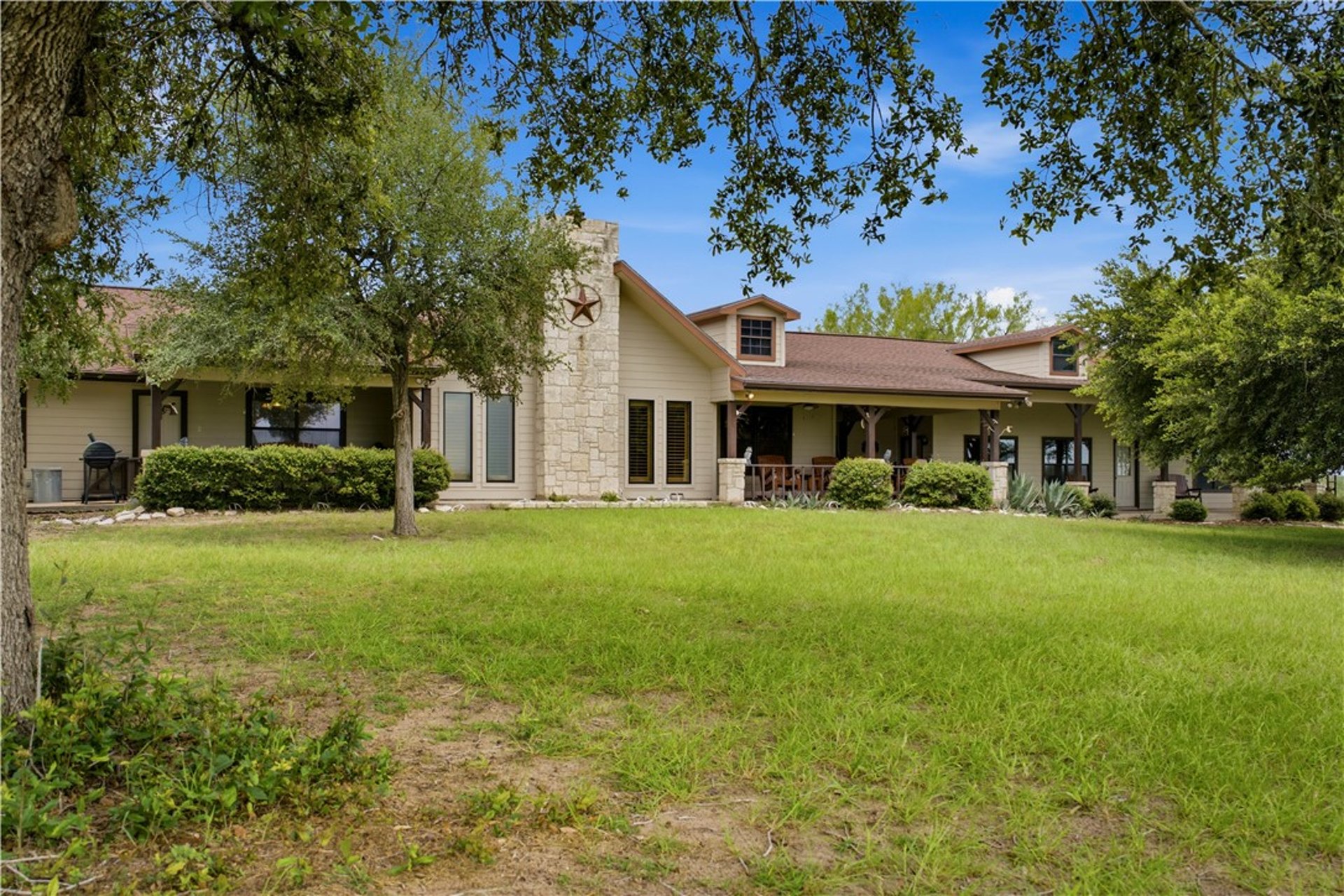 560 Fm 624, George West, TX, 78022