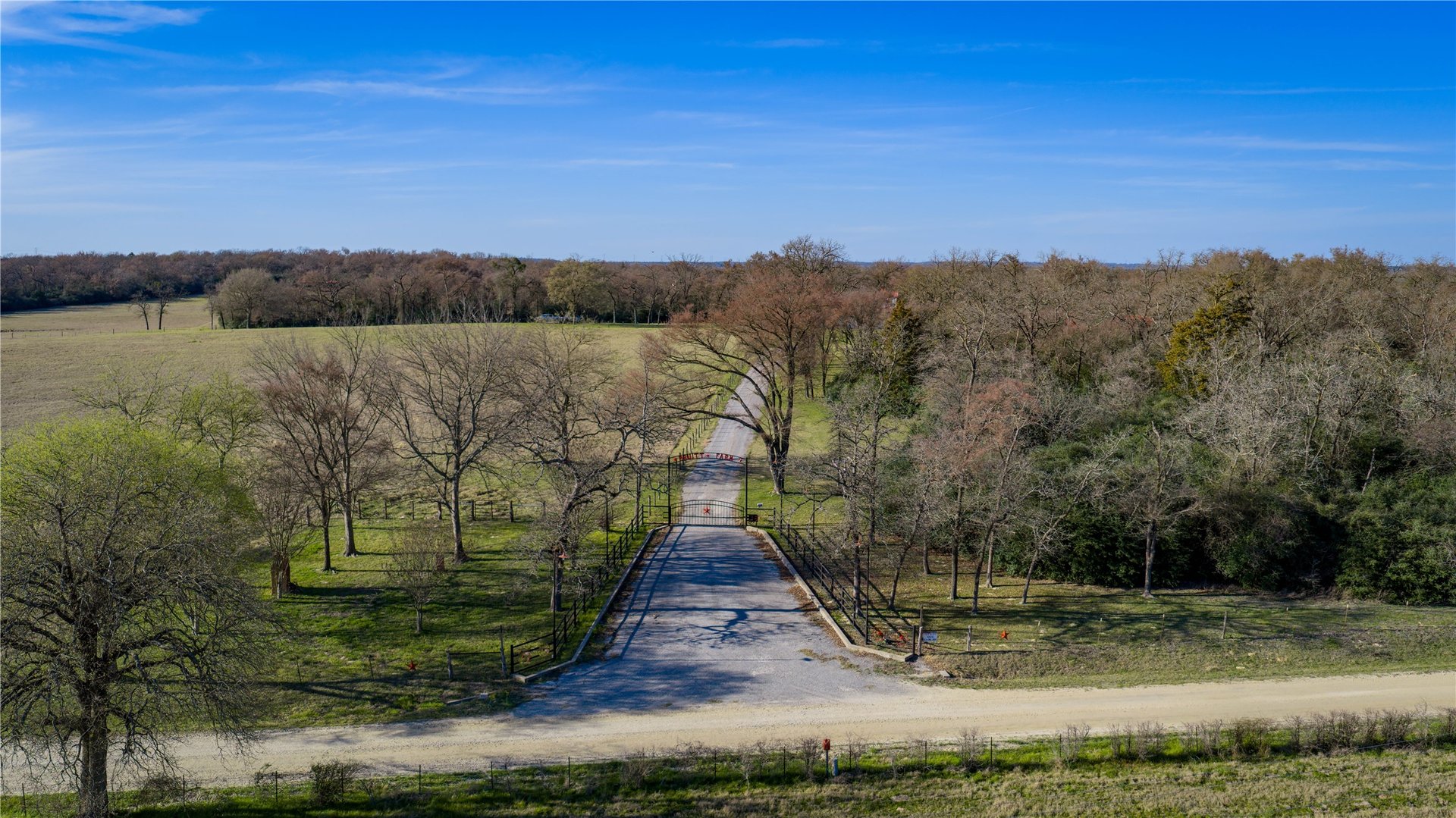 1728 CR 384, Marquez, TX, 77865