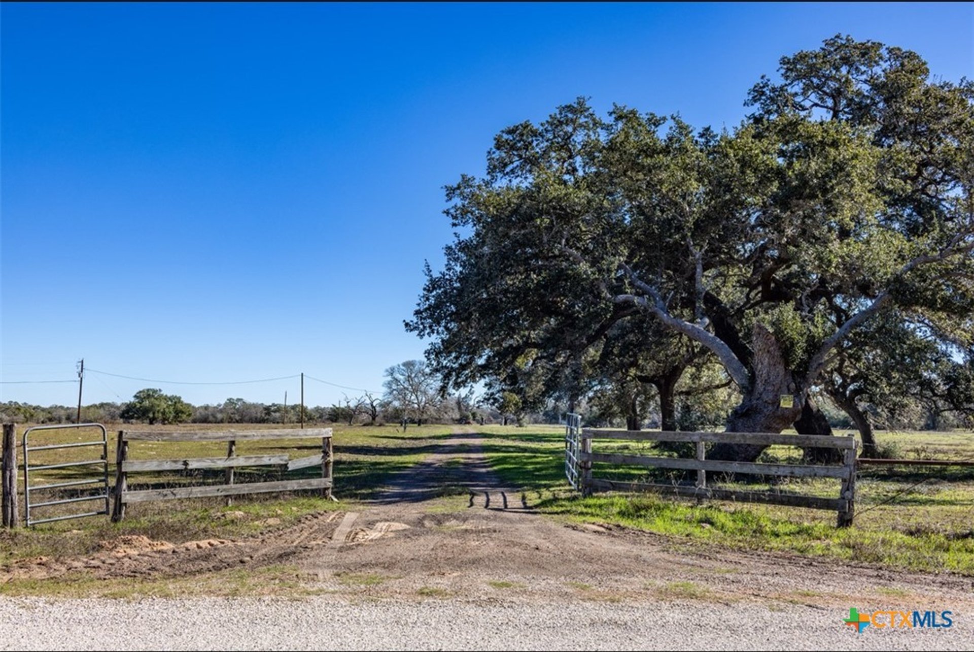 000 County Road 284, Edna, TX, 77957