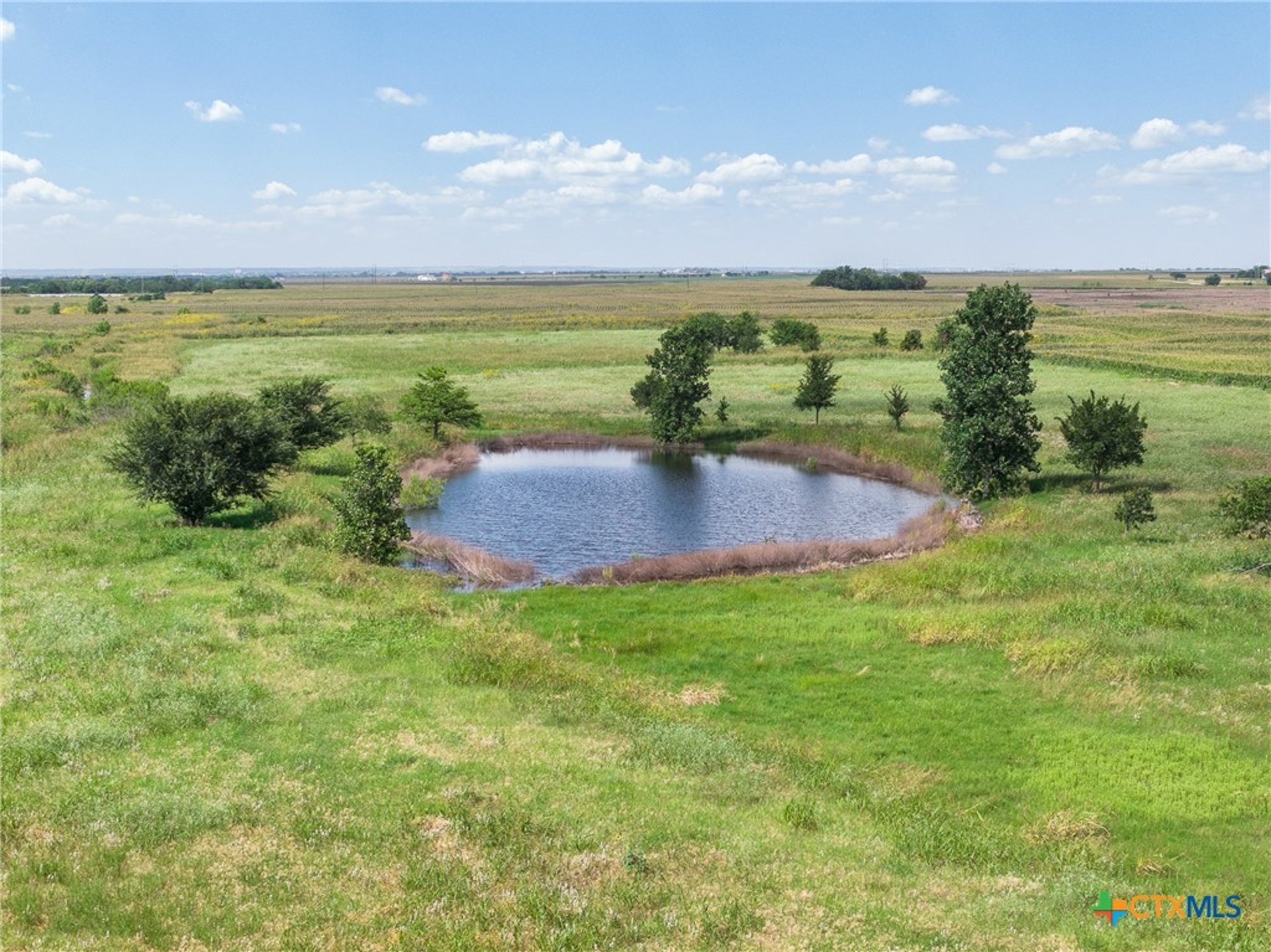 18108 Werchan, Coupland, TX, 78615