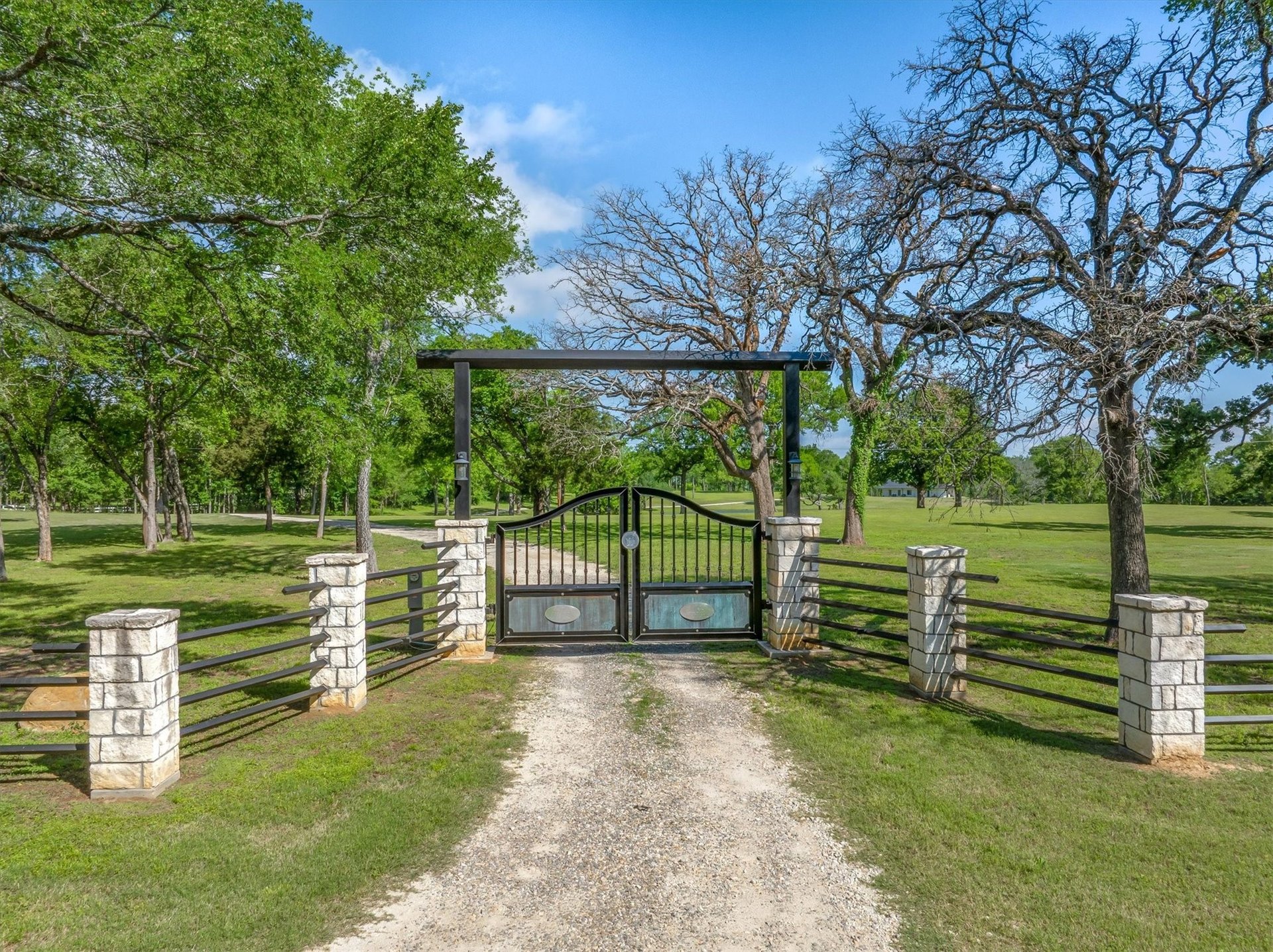 1189 VZ County Road 3702
