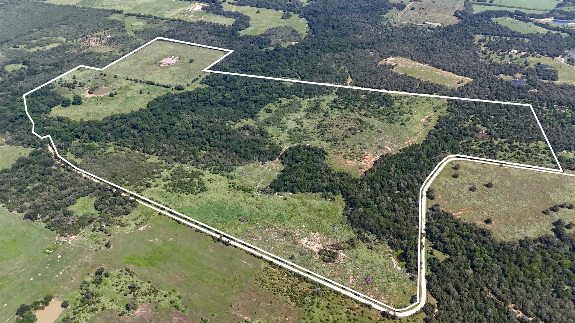 9590 Maynard Hallmark, Flatonia, TX, 78941