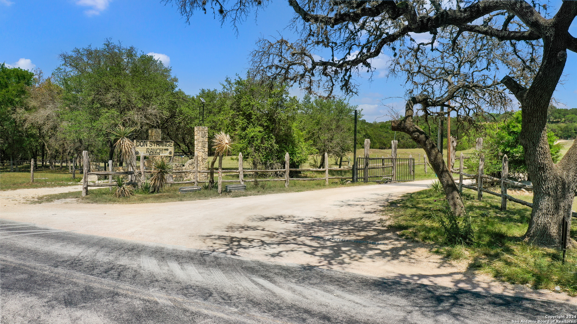 photo of ranch landscape