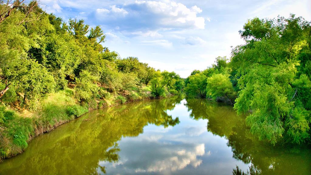 photo of ranch landscape